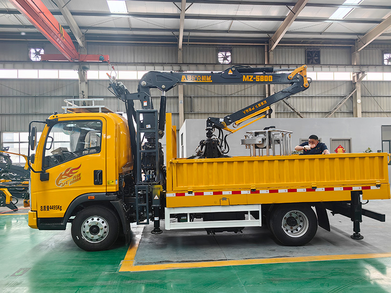 Truck Mounted Timber Grab