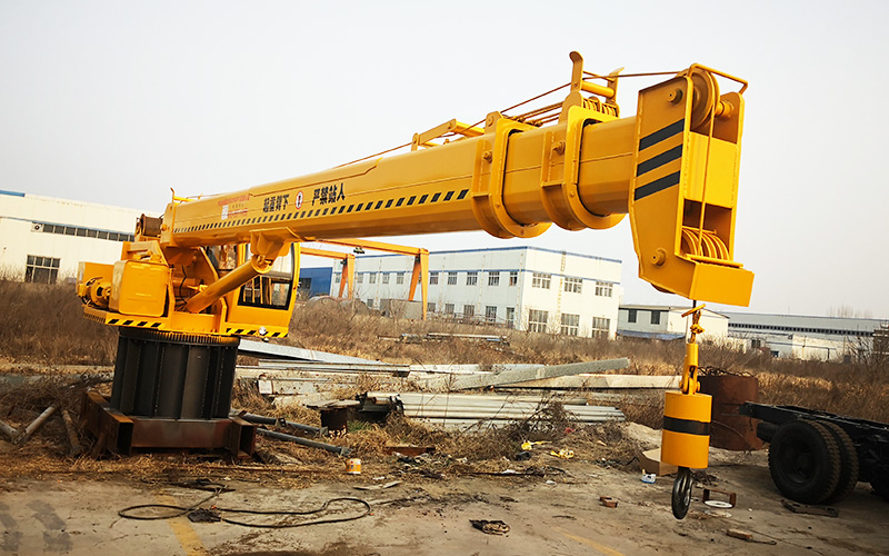 MNK-CY600 Telescopic Boom Marine Crane